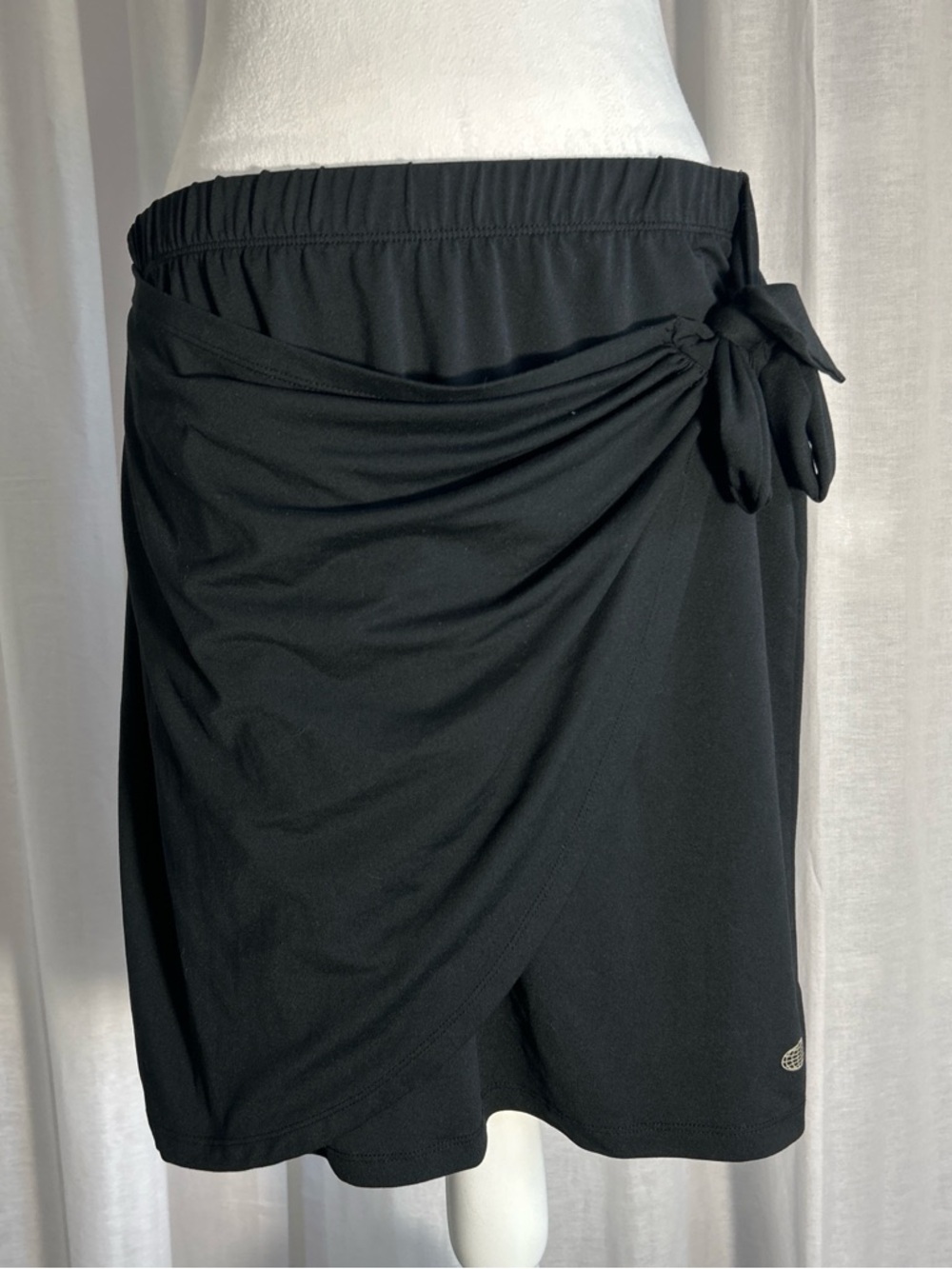 Reel Legends Black Performance Top with White Logo Print